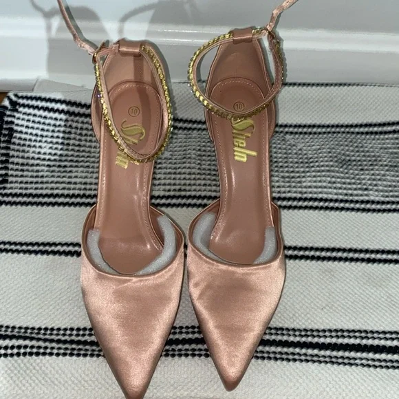 Nude Satin Champagne Platforms 10 - Picture 2 of 5